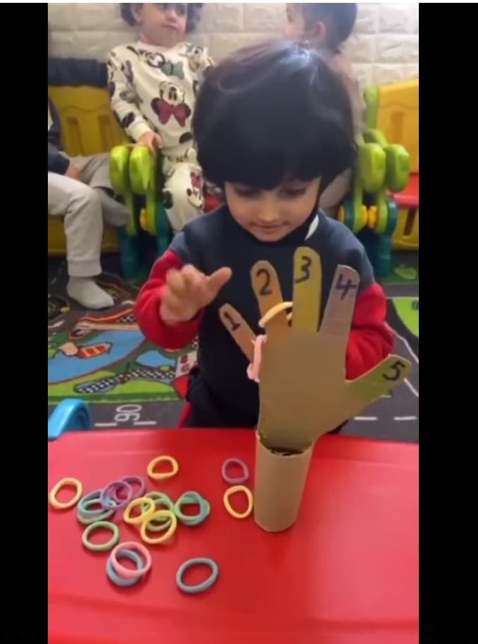 صار وقت تحجزي مقعد طفلك بأفضل مكان كله حب و دفى